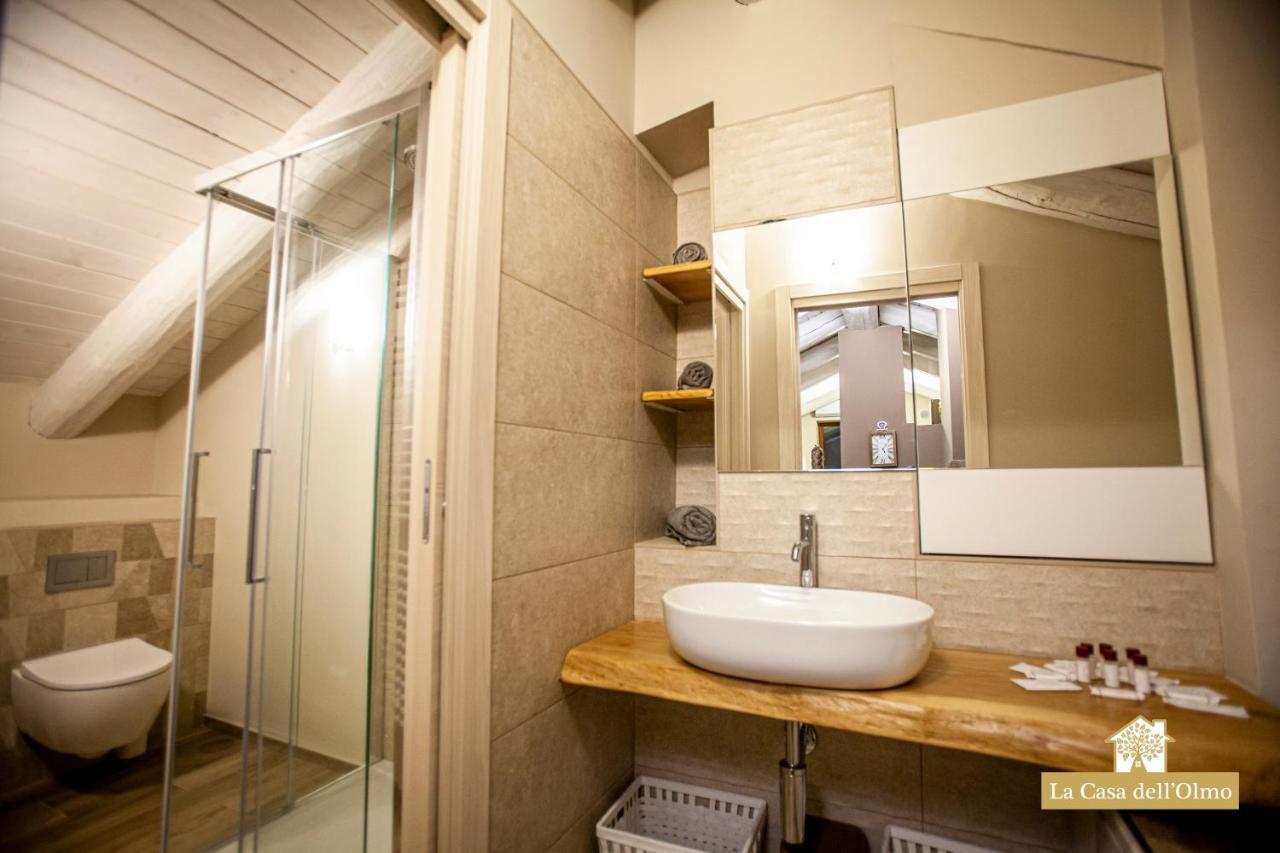 La Casa Dell'Olmo - Suite Apartment Кунео Экстерьер фото